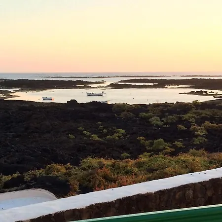 Ocean Sunshine Holiday home Orzola